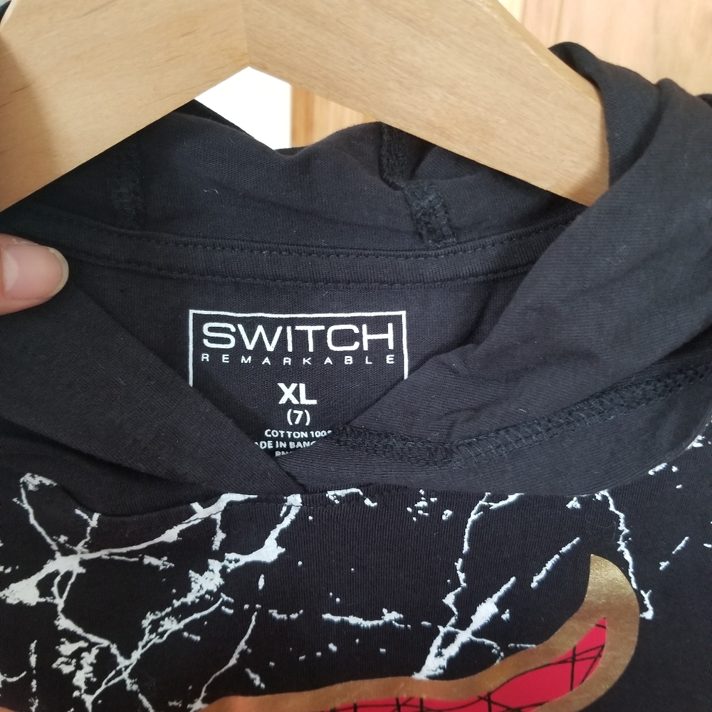 Switch tee shirt
